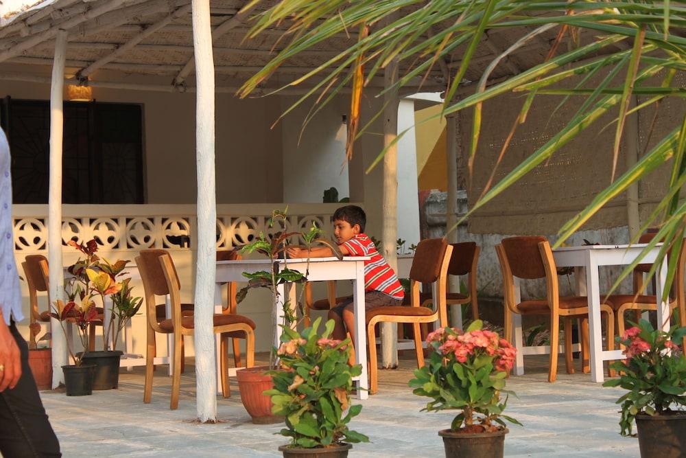 Ocean View Goan Beach House Calangute Eksteriør bilde