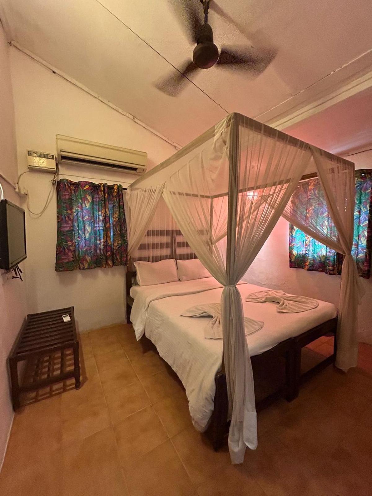 Ocean View Goan Beach House Calangute Eksteriør bilde